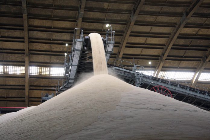  Açúcar inicia sessão desta 4ª feira com perdas nas bolsas de NY e Londres